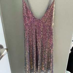 Adorable vibrant sequin chiffon dress!